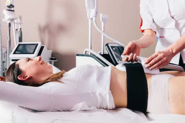 woman having body sculpting to help improve her body image and her mental health West Norwood